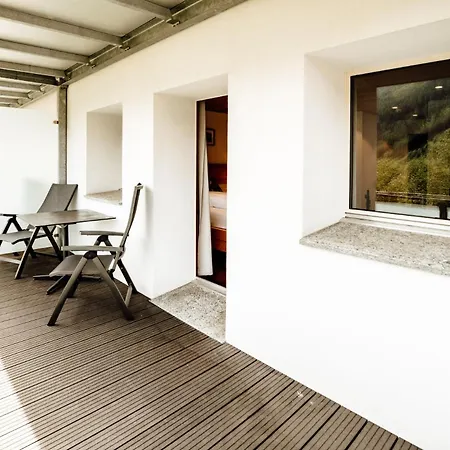 Hotel Furka-3